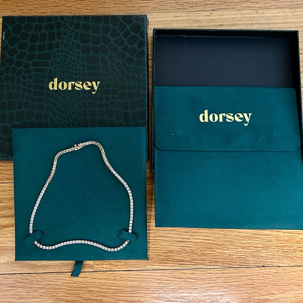 Chic Gold Necklace for Women